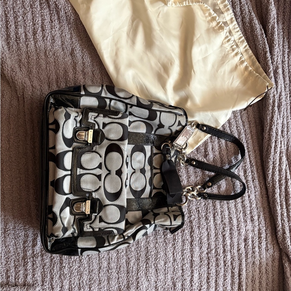 Coach Black and Gray Shoulder Bag